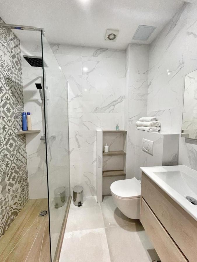 Luna Ensuites Centro Малага Екстер'єр фото